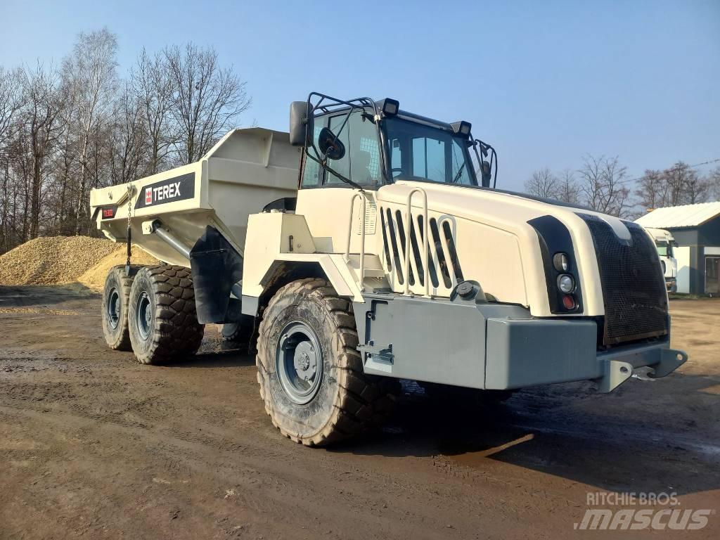Terex TA 300 Зчленовані самоскиди
