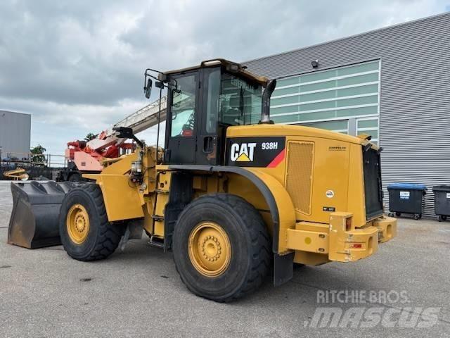 CAT 938 H Фронтальні навантажувачі