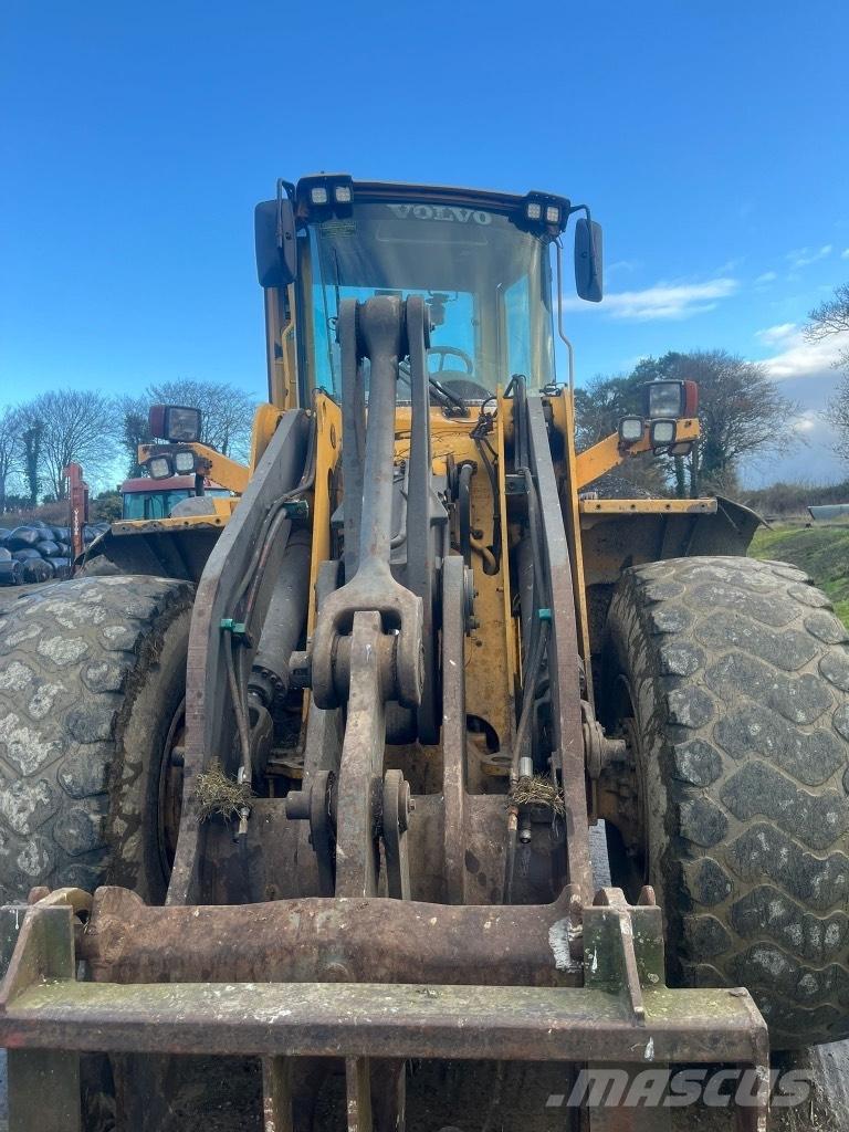 Volvo L 110 E Фронтальні навантажувачі