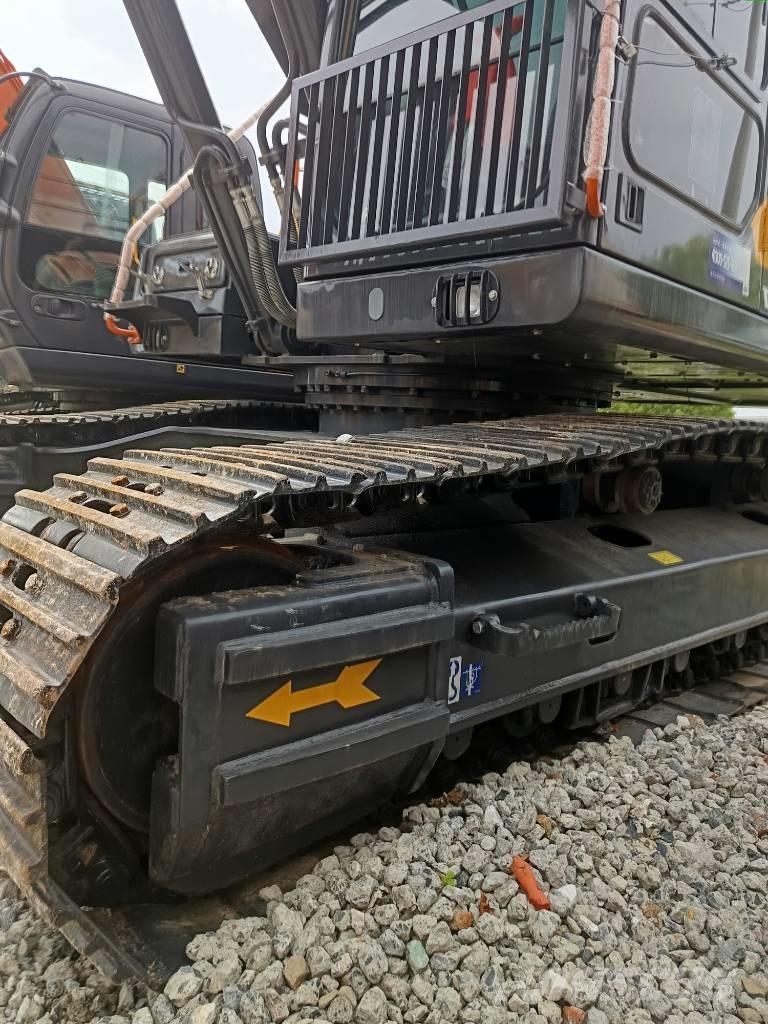 Volvo EC 290 Гусеничні екскаватори