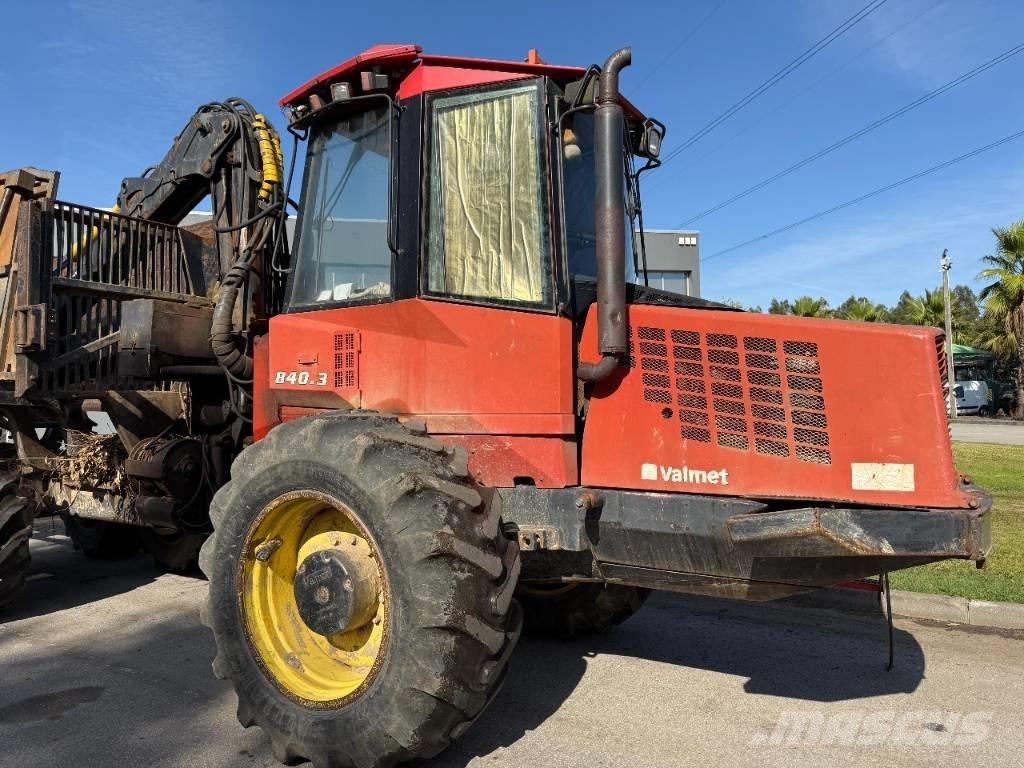 Komatsu 840.3 Форвардери