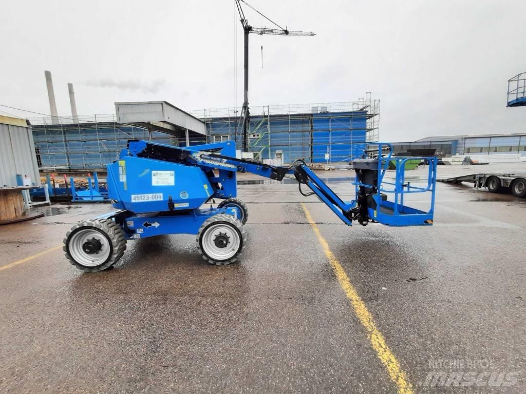 JLG H 340 AJ Колінчаті підйомники