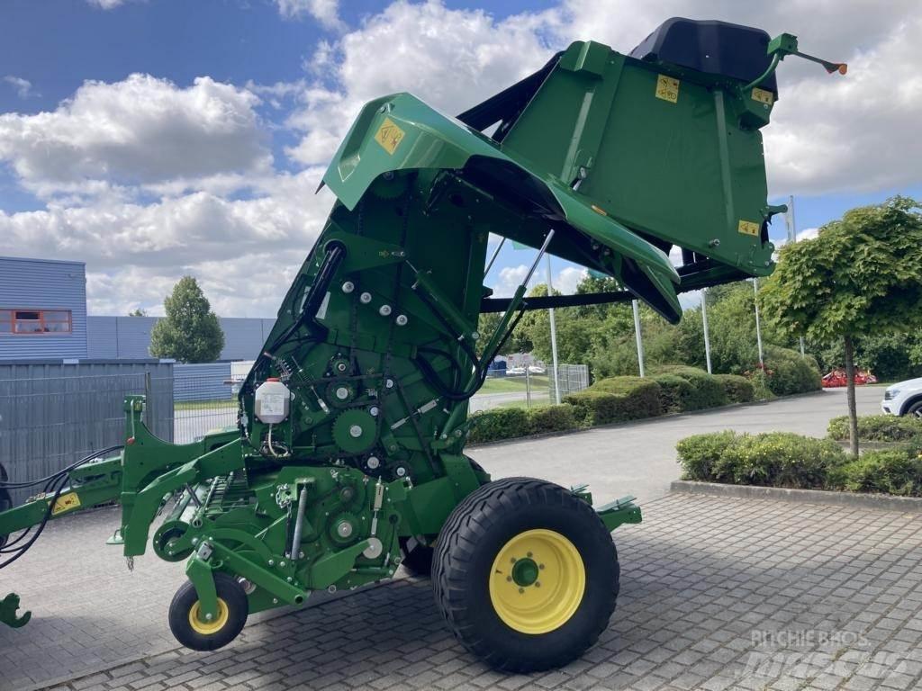 John Deere V461M Рулонні прес-підбирачі