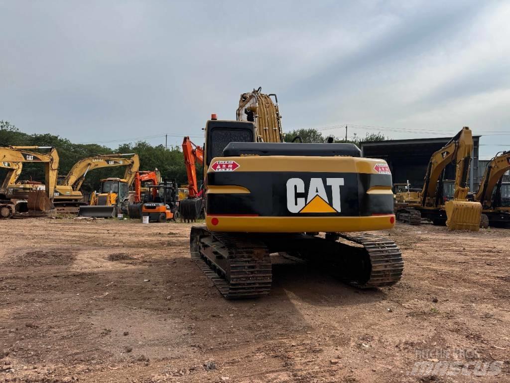 CAT 320 B L Гусеничні екскаватори