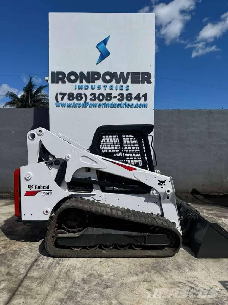 Bobcat T 740 Міні-навантажувачі