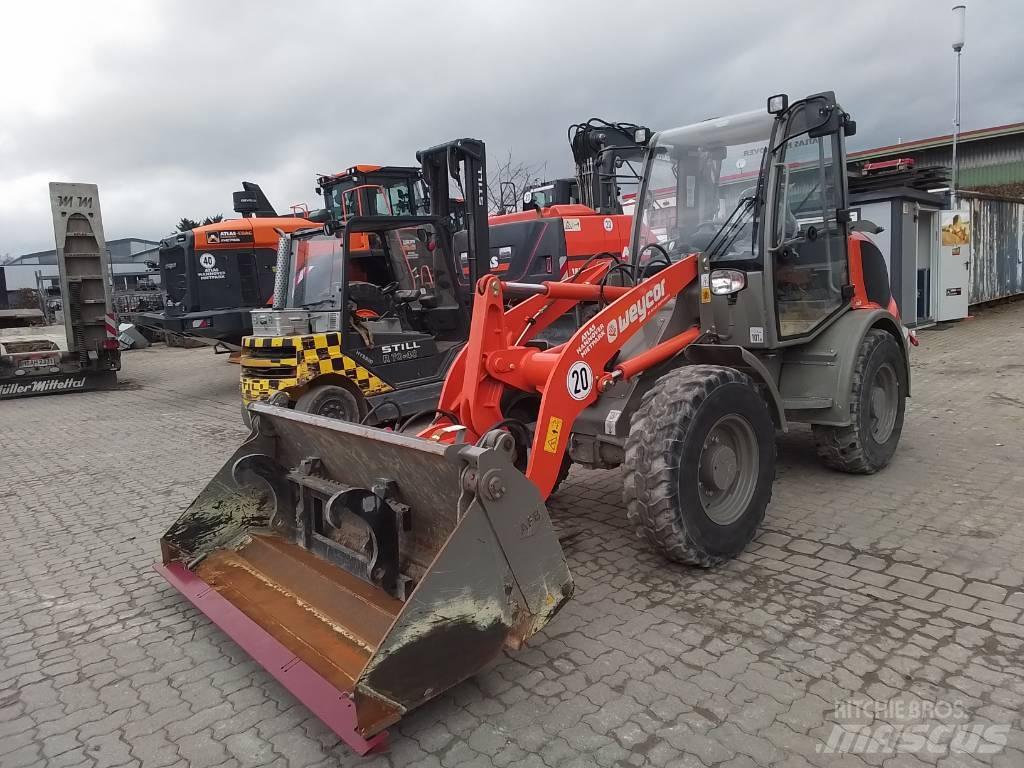 Atlas Weycor AR400 Фронтальні навантажувачі
