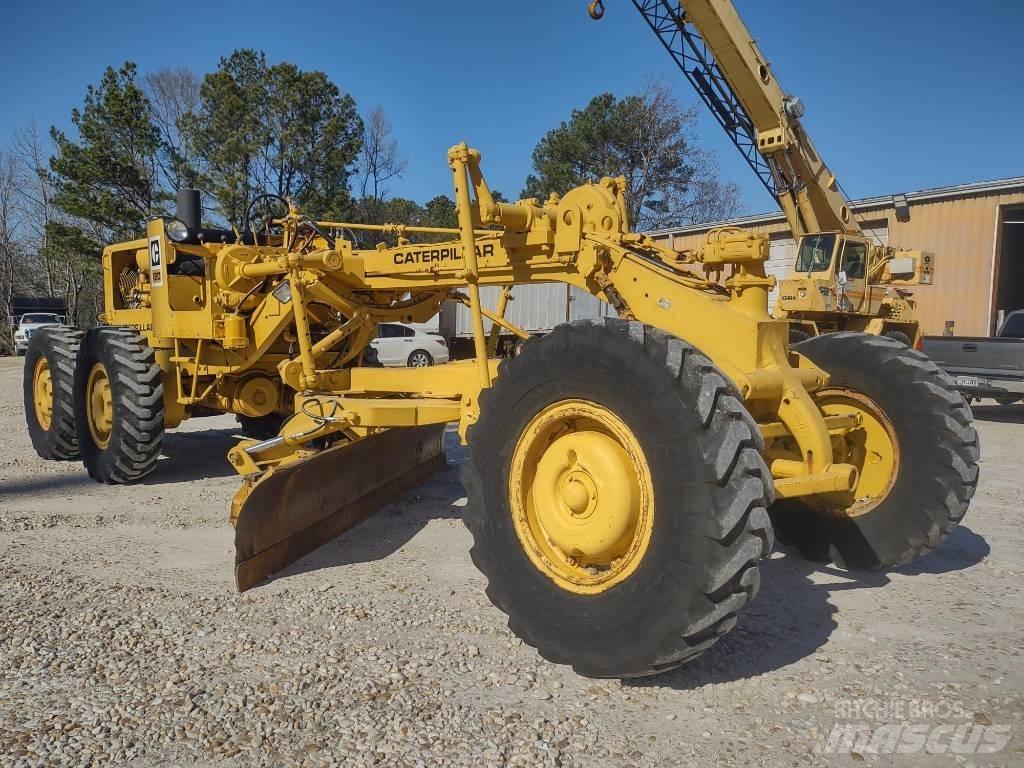 CAT 120 Грейдери