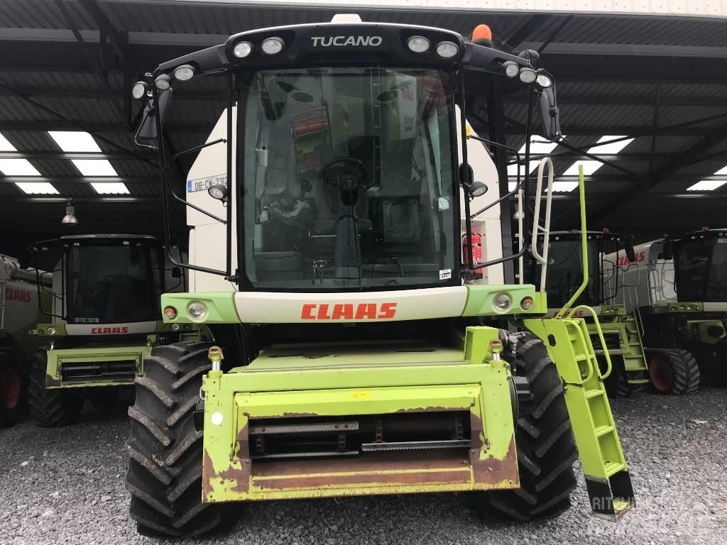 CLAAS Tucano 440 Зернозбиральні комбайни