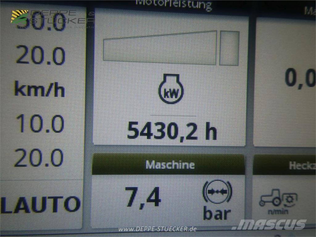 John Deere 8370R Трактори