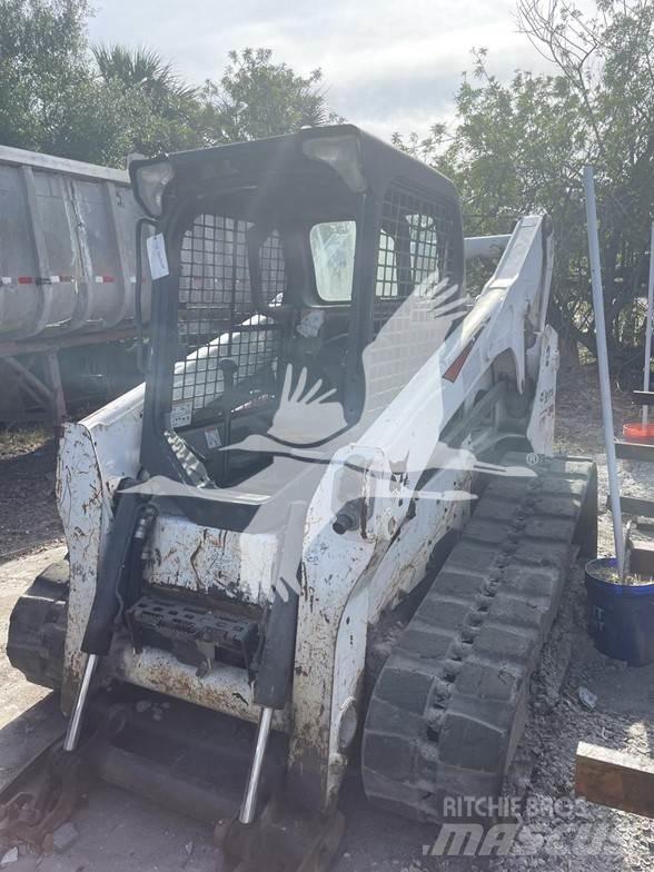 Bobcat T770 Міні-навантажувачі