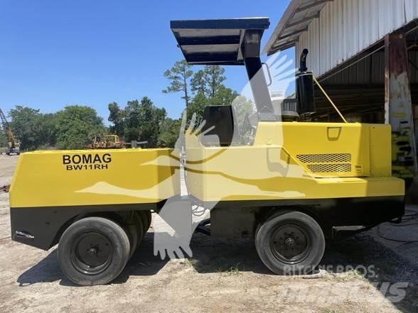 Bomag BW11RH Пневматичні катки