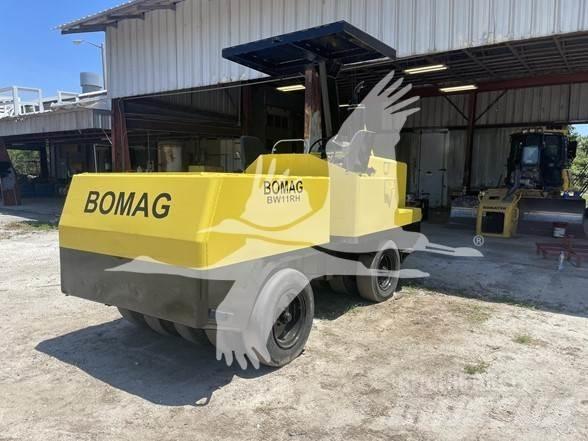 Bomag BW11RH Пневматичні катки