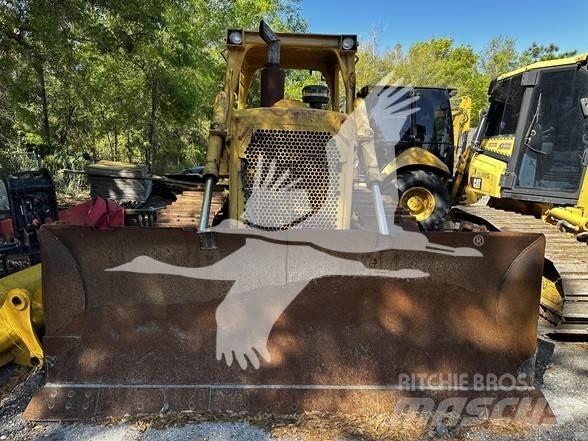 CAT D6D Гусеничні бульдозери