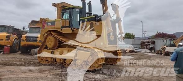 CAT D8T Гусеничні бульдозери