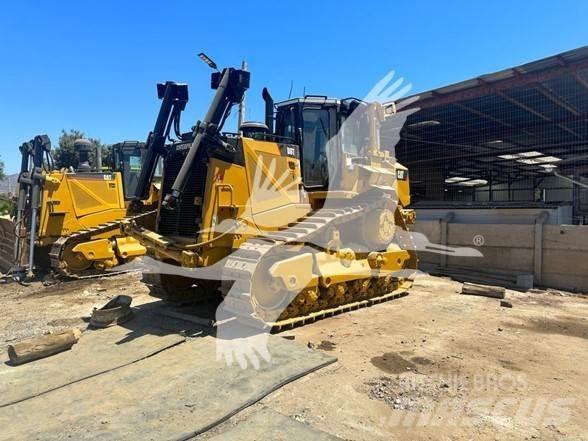 CAT D8T Гусеничні бульдозери