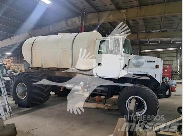 Ford 8000 Поливальні машини