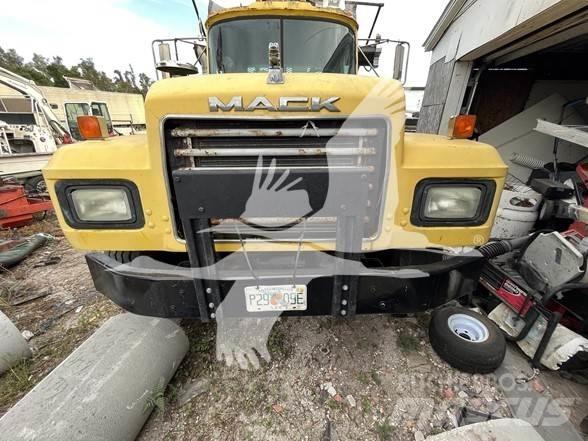 Mack RD688S Сміттєвози