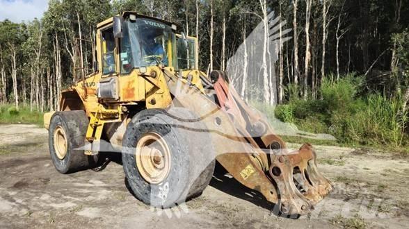 Volvo L120E Фронтальні навантажувачі