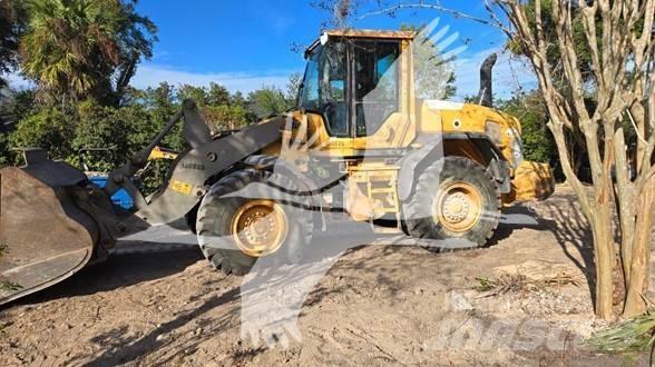 Volvo L70G Фронтальні навантажувачі
