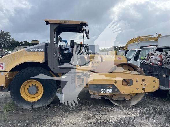 Volvo SD115B Грунтові котки