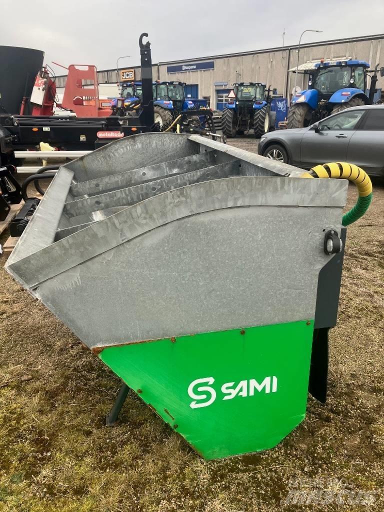 Sami SLD-18 Розсіювачі солі та піску