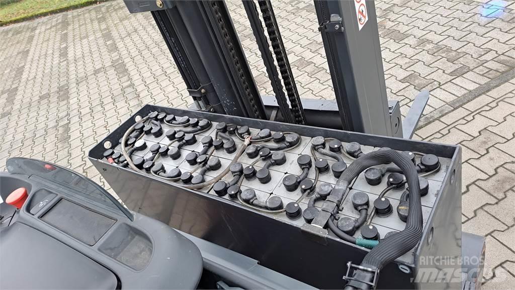 Linde R14 Річ-трак із високим підйомом