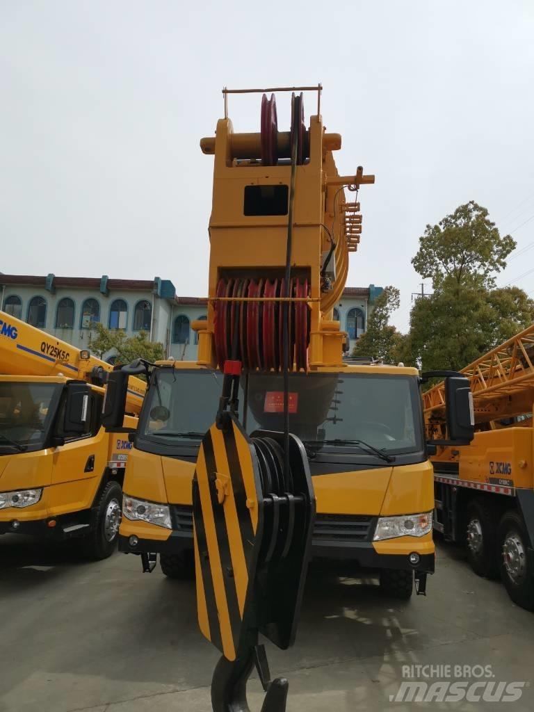 XCMG qy130KC автокрани