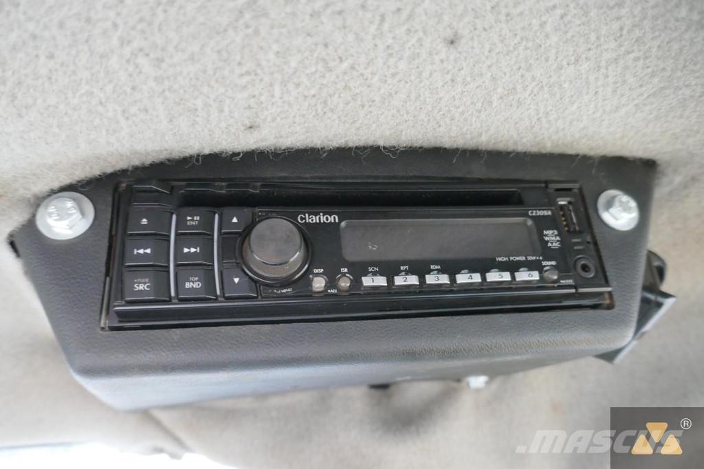 CAT CP76 Грунтові котки