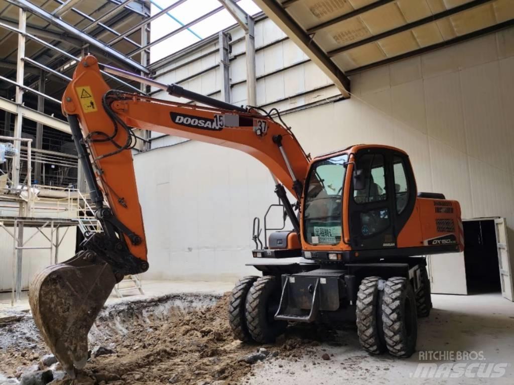 Doosan DX 150W-9C Колісні екскаватори