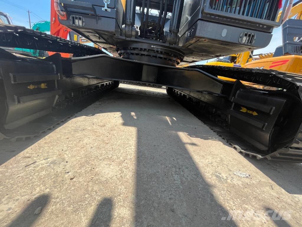 Volvo EC 290 Гусеничні екскаватори