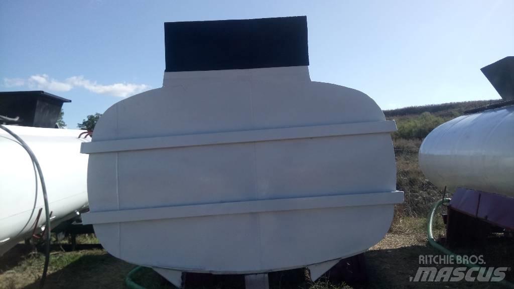  Water tank 8600 lt Транспорт - Інші
