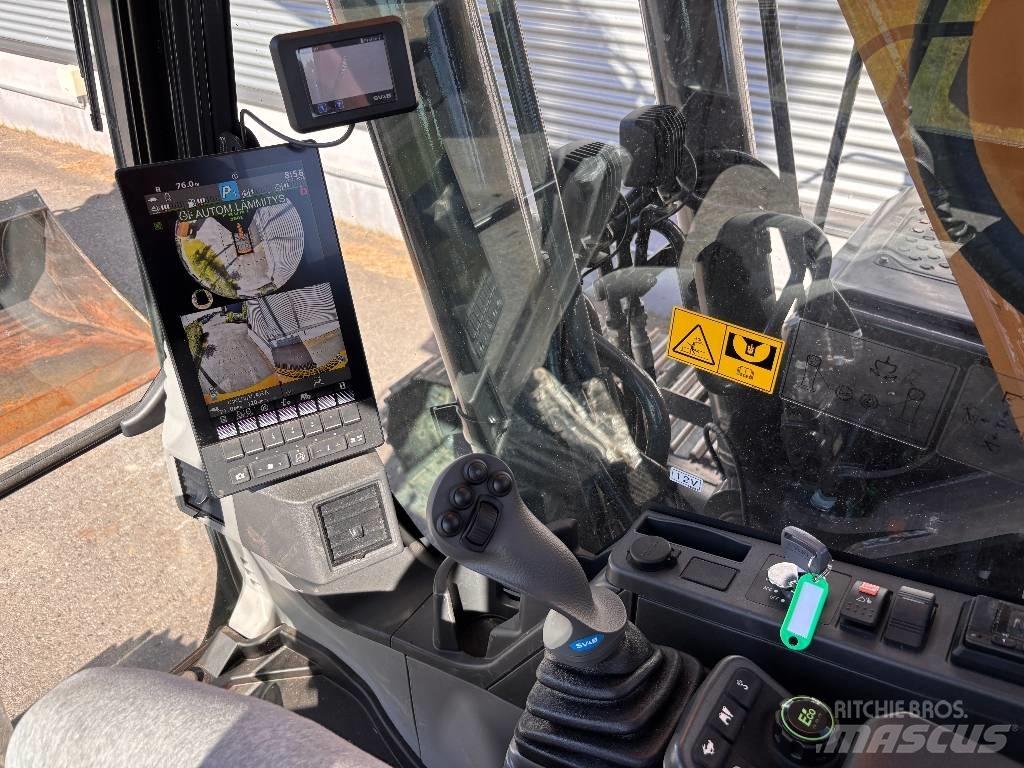 CASE CX 250 E Гусеничні екскаватори