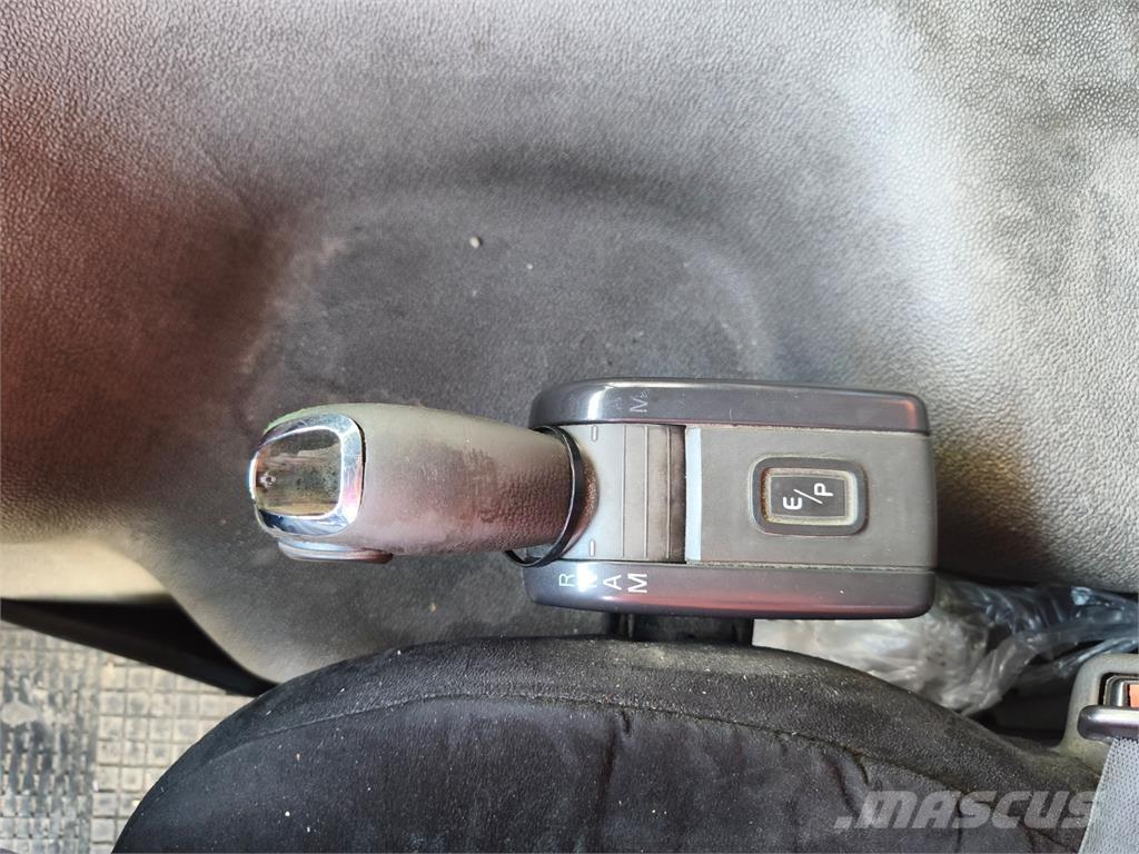 Volvo FM 380 6X2 Шасі з кабіною