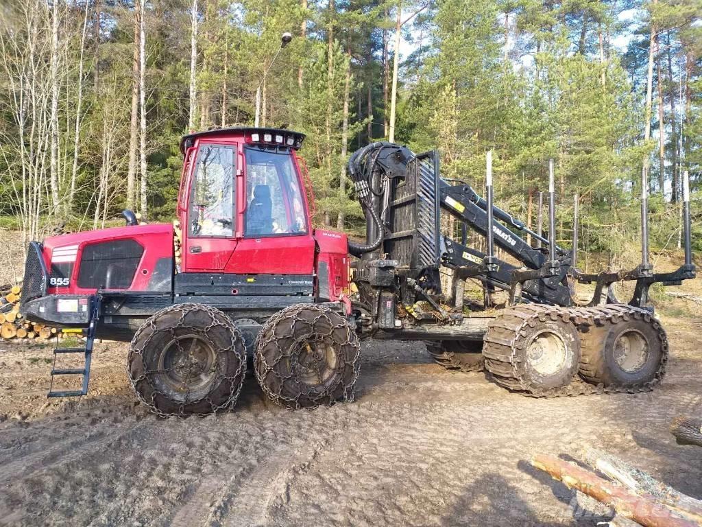Komatsu 855 Форвардери