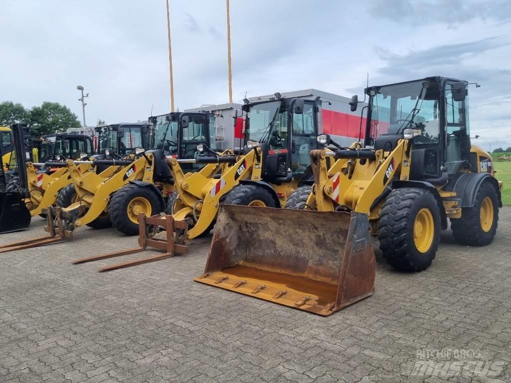 CAT 908 H 2 Фронтальні навантажувачі