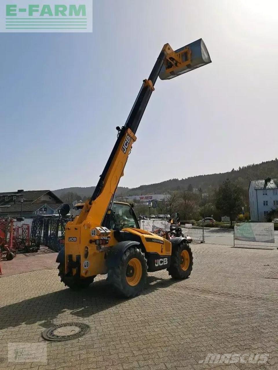 JCB 536-95 Інше