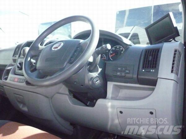 Fiat Ducato Xlwb Панельні фургони