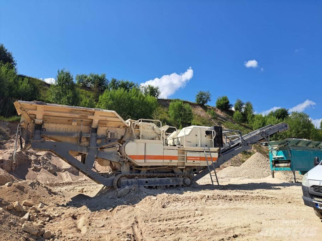 Metso NP 1110M Мобільні дробарки