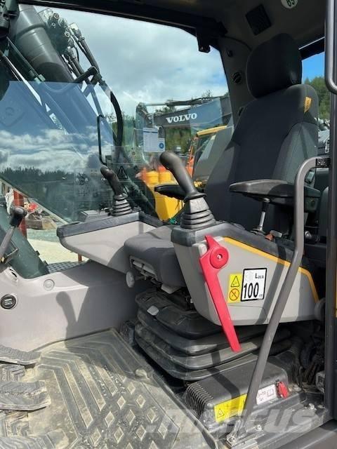 Volvo EC 140 EL Гусеничні екскаватори
