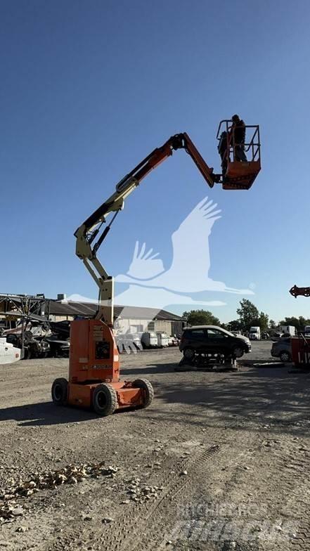 JLG E300AJP Колінчаті підйомники