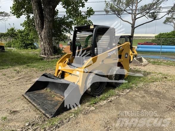 John Deere 315 Міні-навантажувачі