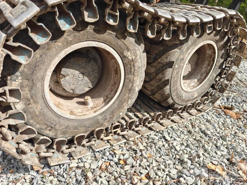 Komatsu 855 Форвардери