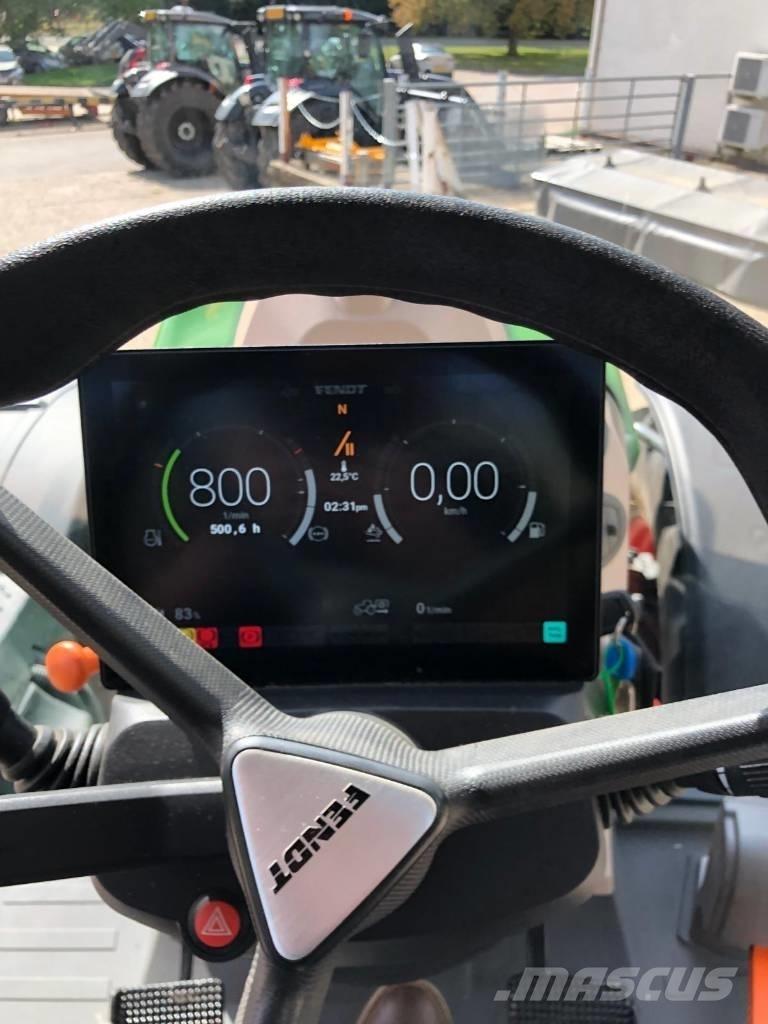 Fendt 720 Vario Трактори