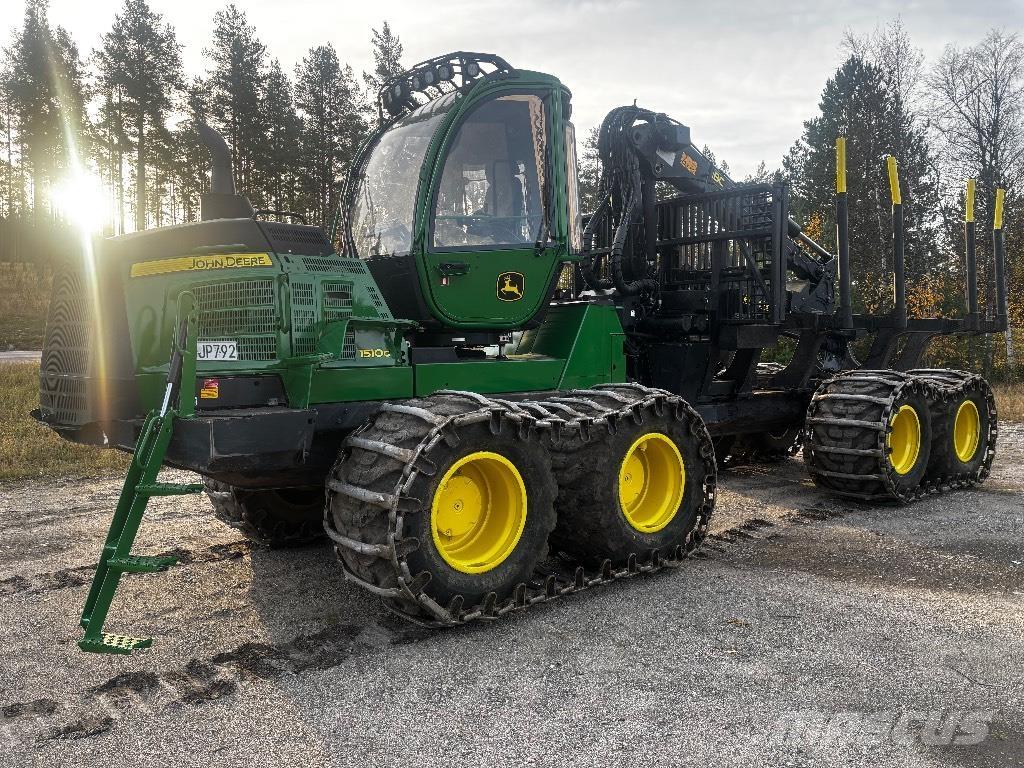 John Deere 1510G Форвардери