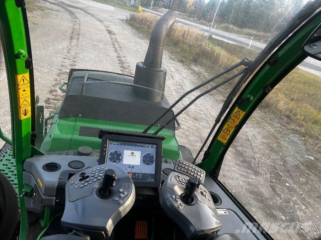 John Deere 1510G Форвардери