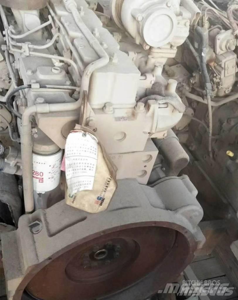 Cummins C300-20 Двигуни