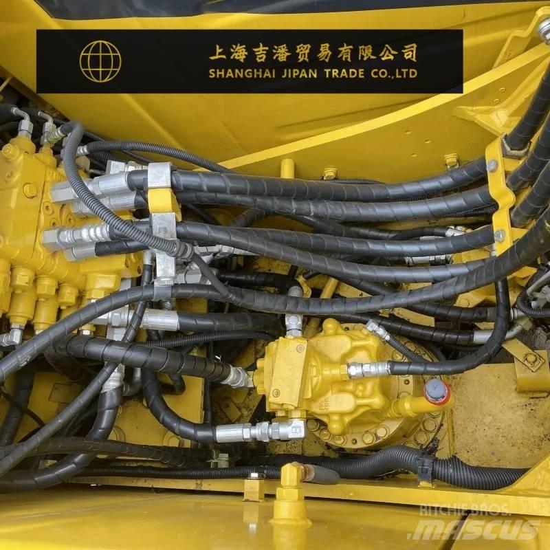 Komatsu PC 120 Гусеничні екскаватори