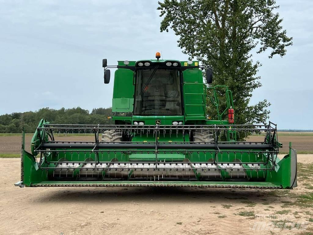 John Deere 1570 Зернозбиральні комбайни