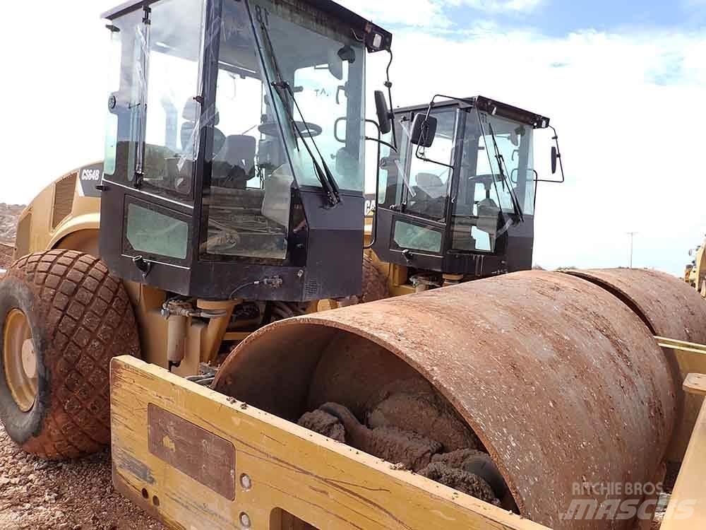 CAT CS64B Віброплити та вібротрамбовки