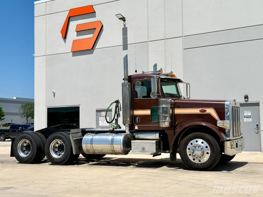 Peterbilt 379 Тягачі
